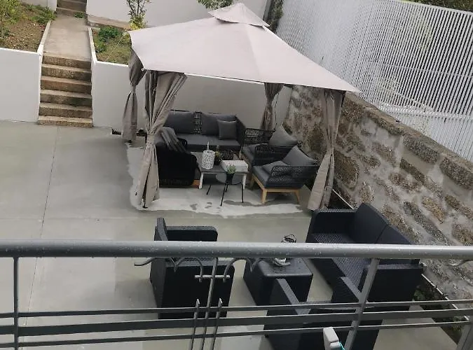 Hostel Angel By Prada House *