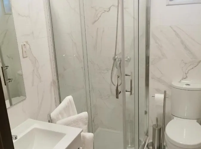 Hostel Angel By Prada House *